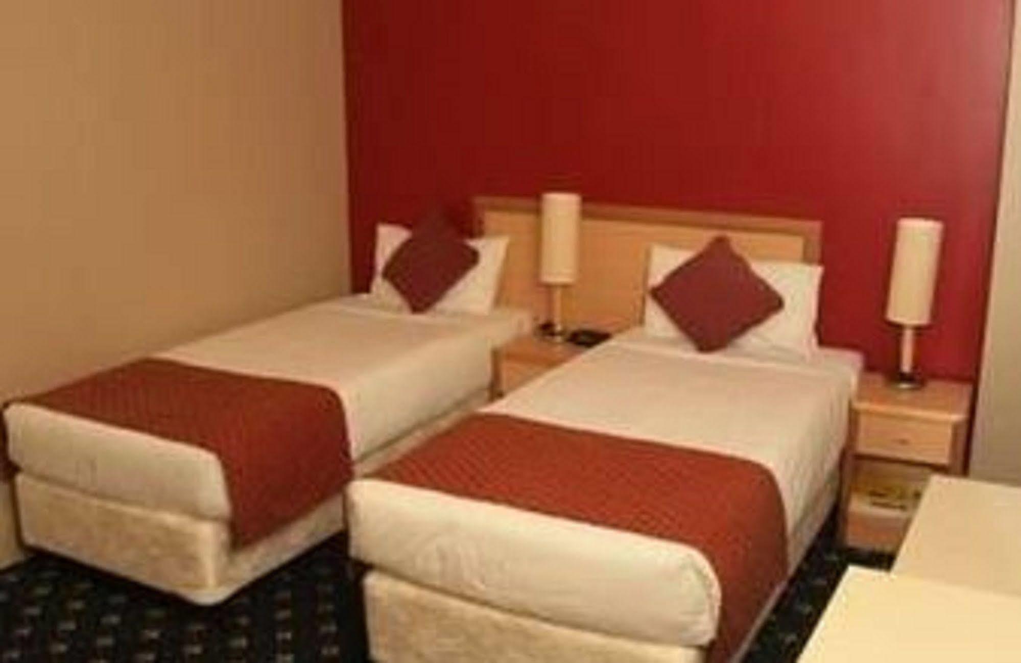 Hotel Coronation Сидни Екстериор снимка